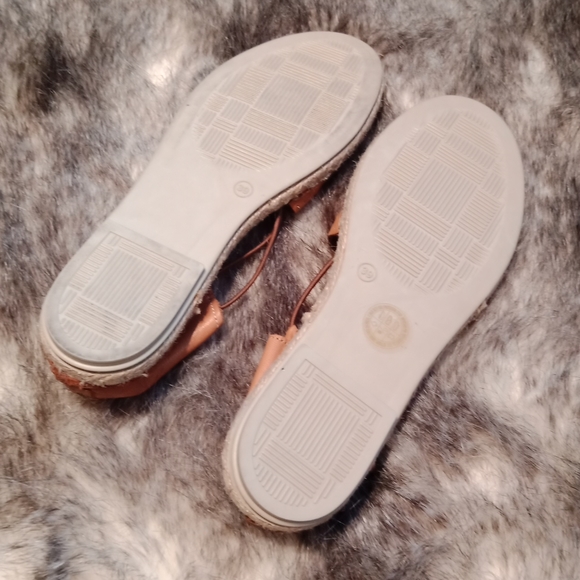 Leather espadrilles - Picture 5 of 16